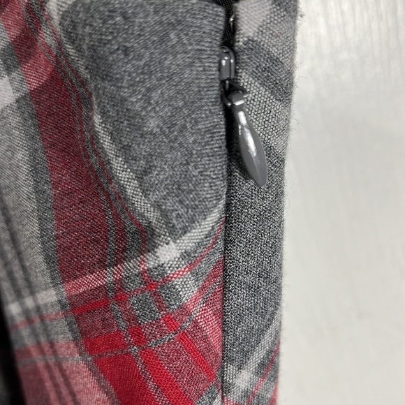 The Limited pencil skirt - Picture 4 of 8